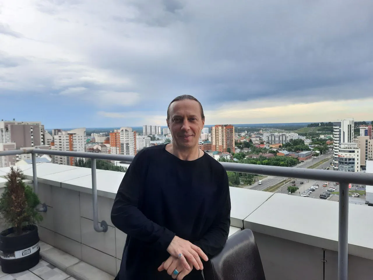 Шеф-повар Василий Емельяненко рассказал, как меняются вкусы у разных поколений и за что он любит алтайские продукты - Вечерний Барнаул, 02.07.2025