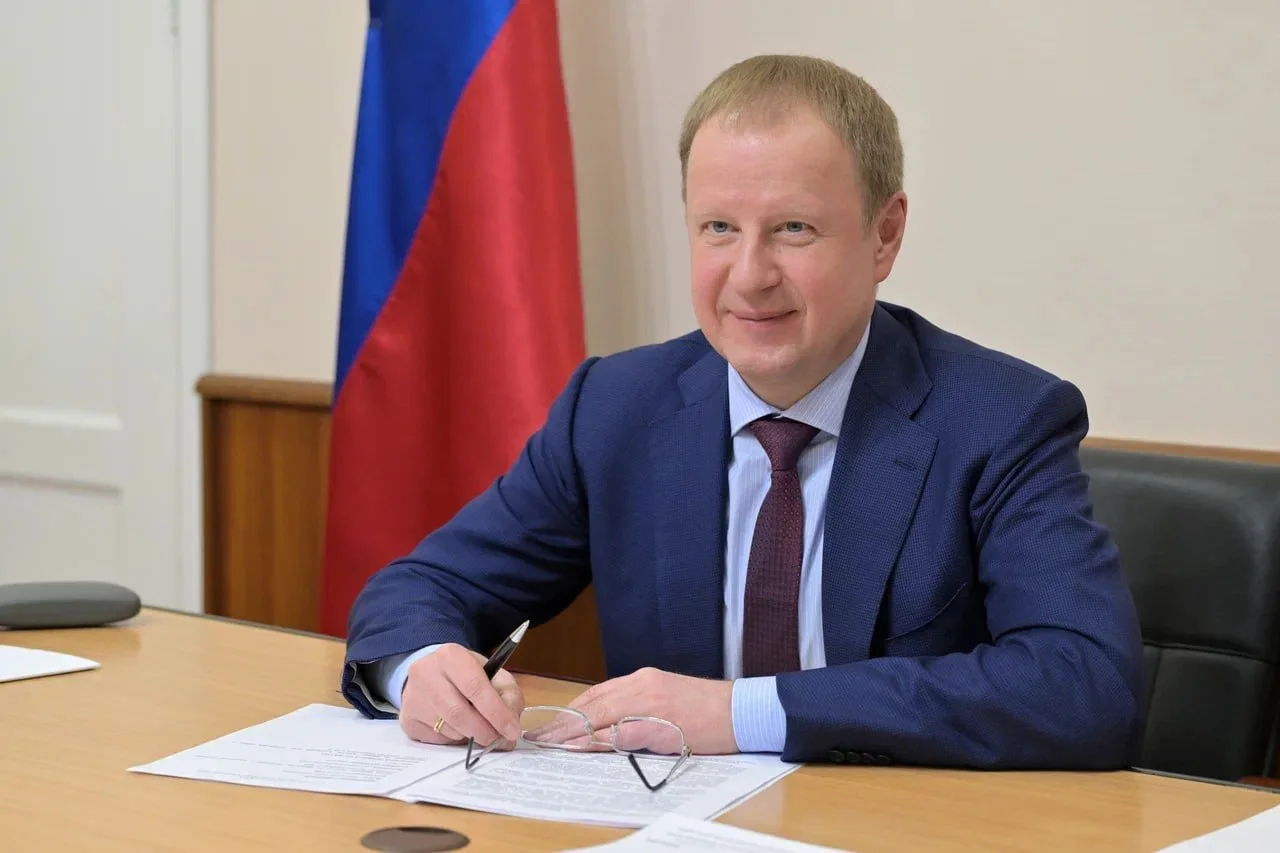 Сегодня губернатор Алтайского края Виктор Томенко проведёт прямую линию - Вечерний Барнаул, 14.08.2025