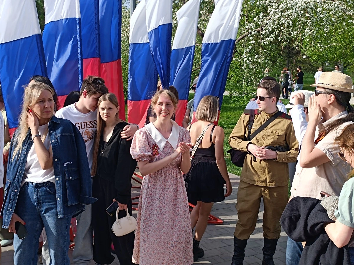 Как отпраздновали День Победы в Центральном парке краевой столицы - Вечерний Барнаул, 10.05.2026