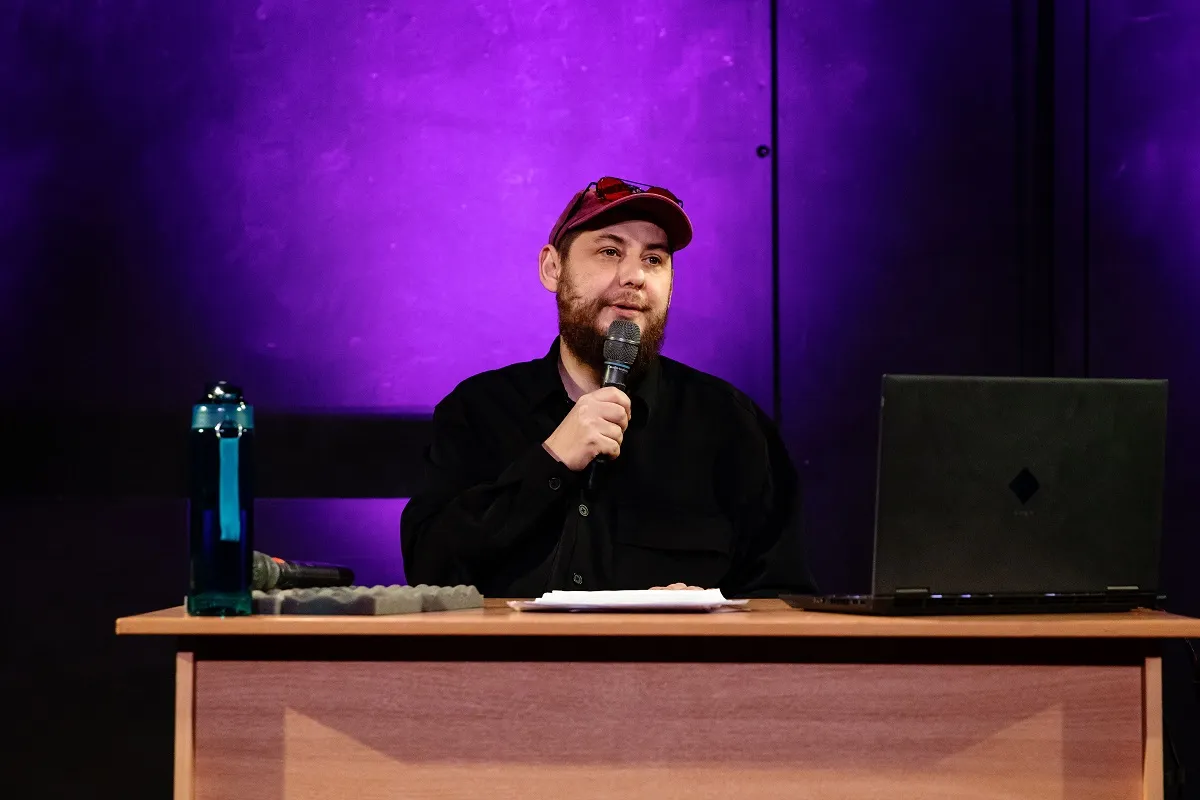 Загадки Чехова: режиссёр нового спектакля Алтайской драмы приоткрывает смыслы, заложенные в пьесе автором - Вечерний Барнаул, 12.03.2026