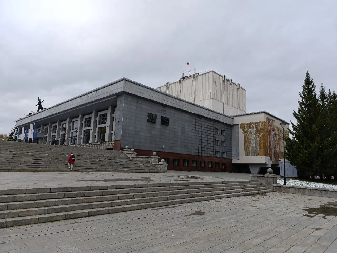 Перепады температуры от +4 до -7 ожидаются в Барнауле на этой неделе - Вечерний Барнаул, 03.11.2025