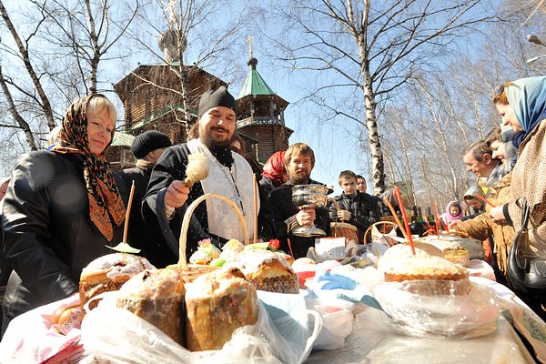 Радуйтесь, люди, родился Христос: история и традиции празднования Пасхи - Вечерний Барнаул, 12.04.2026