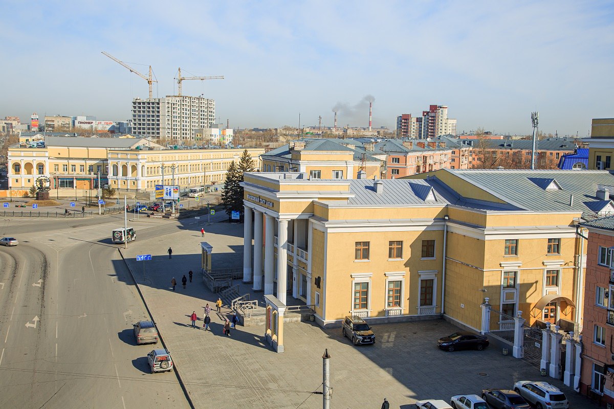 Премьеру спектакля «Тайна третьей планеты» готовят в Молодёжном театре Алтая - Вечерний Барнаул, 19.11.2025